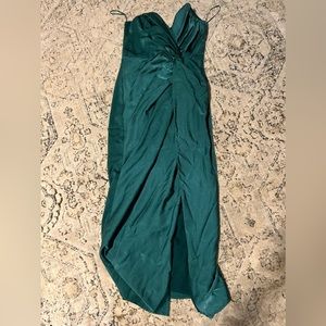 Forrest green strapless dress with slit